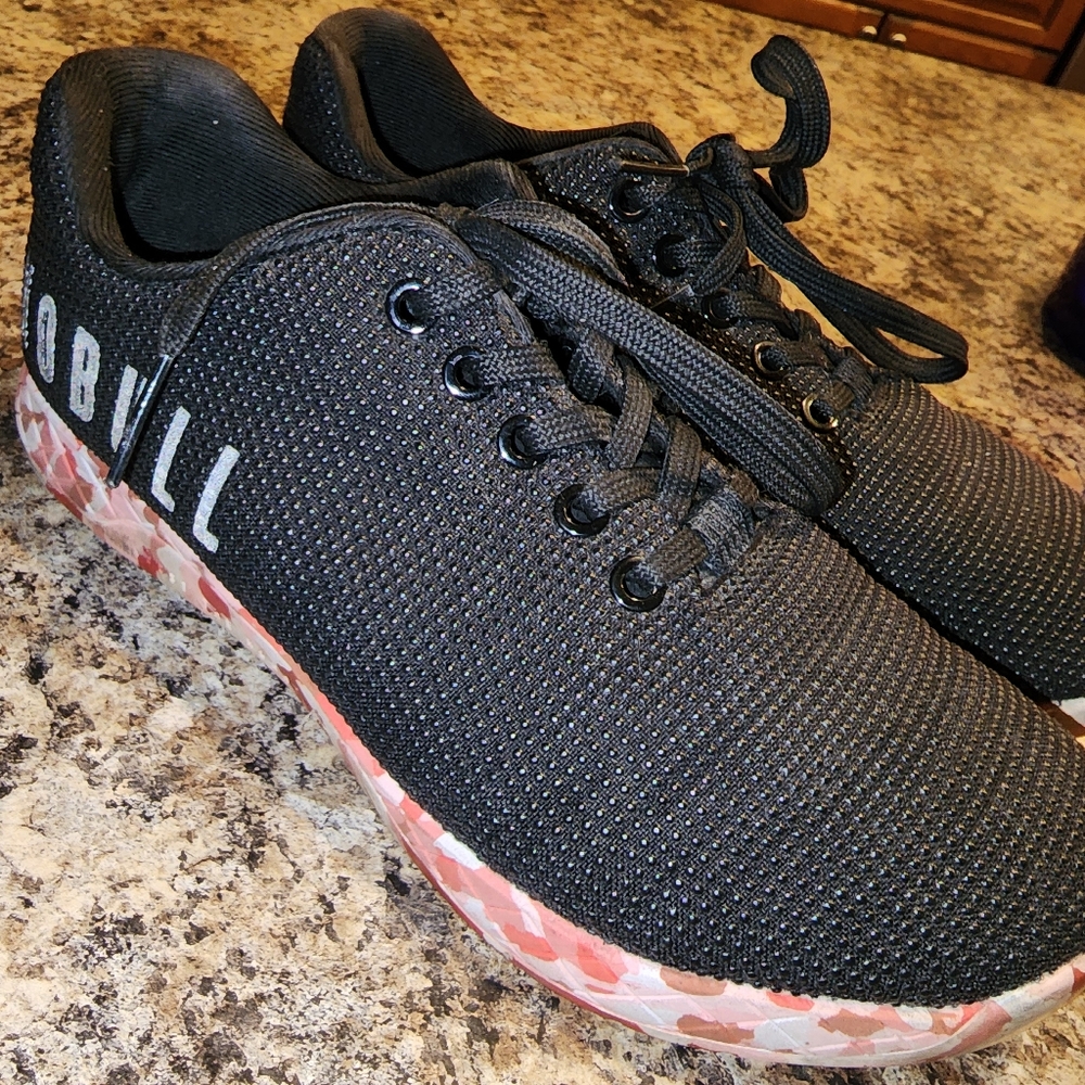 NOBULL Trainers Womens 8